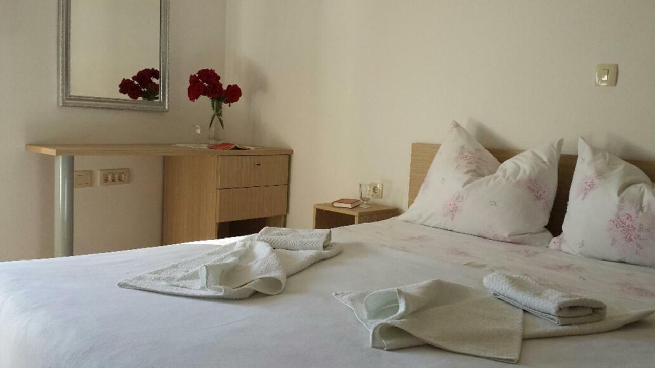Apartment Vedran - Brsec Old Town Luaran gambar